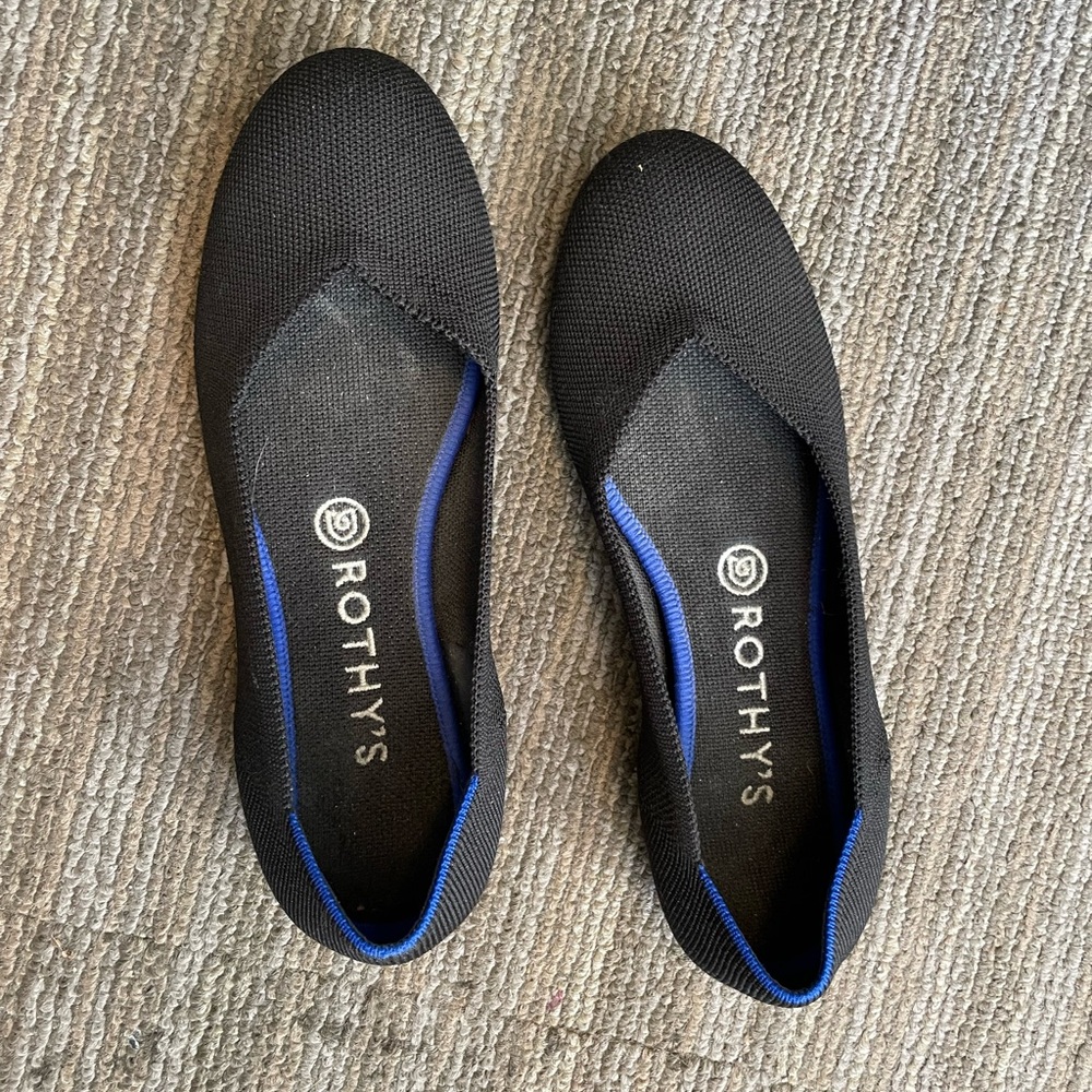 Rothy’s round toe flat